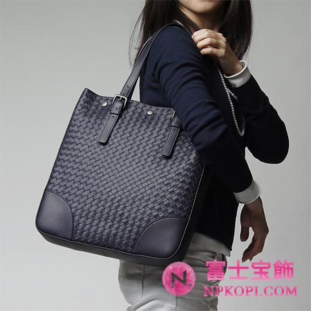 ボッテガ・ヴェネタ/BOTTEGA VENETA/ レザートートバッグ /ダークネイビー282930 v0016 4066